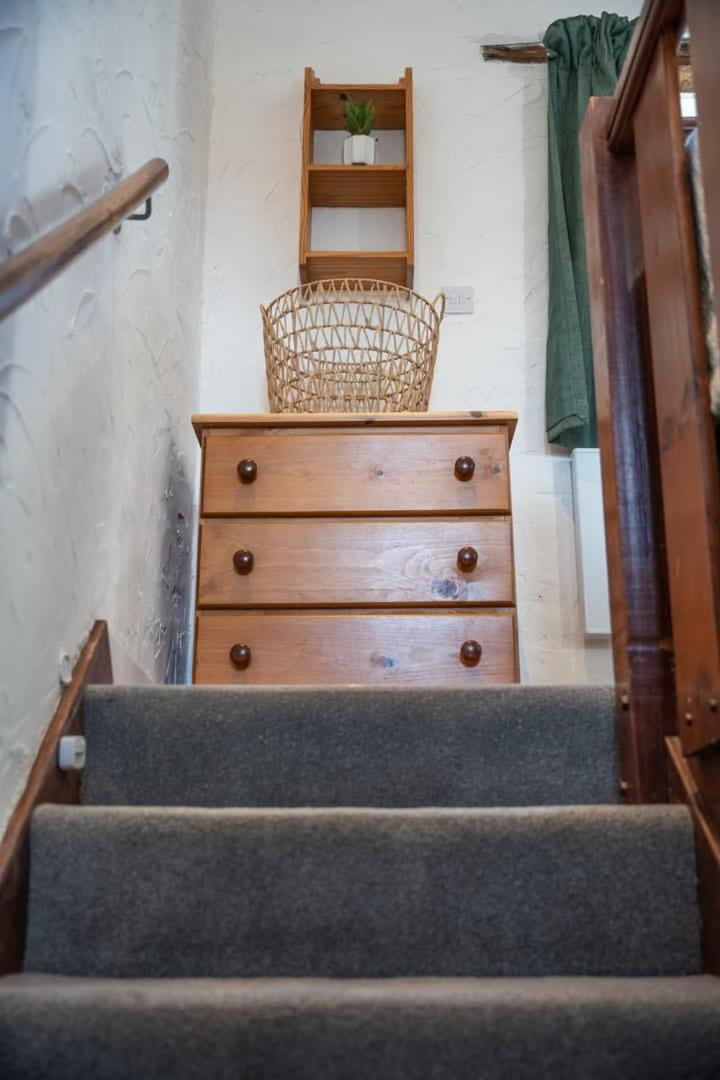 Lovely 2 Bedroom Coastal Cottage Near Bude Eksteriør billede
