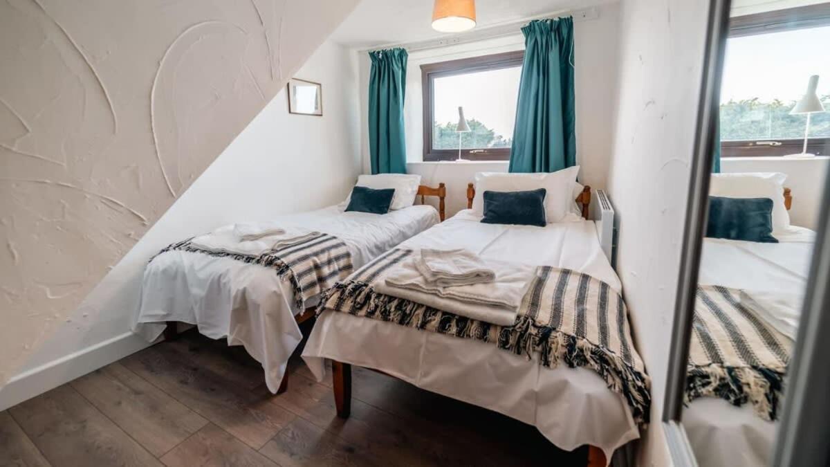 Lovely 2 Bedroom Coastal Cottage Near Bude Eksteriør billede