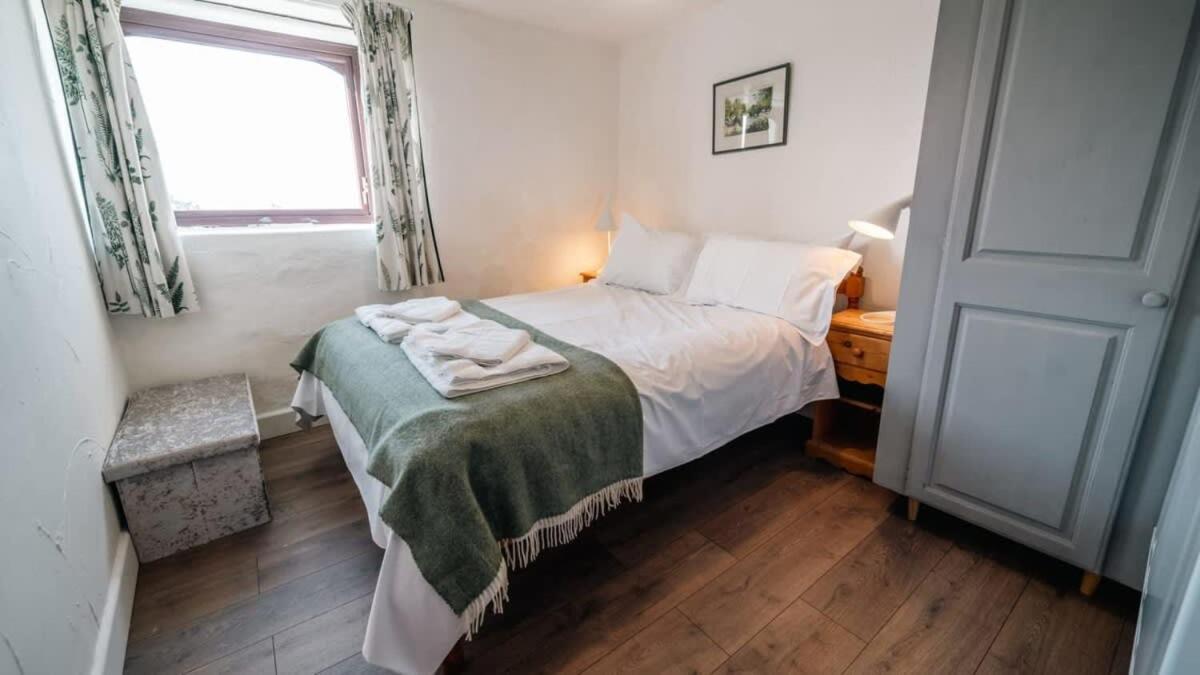 Lovely 2 Bedroom Coastal Cottage Near Bude Eksteriør billede
